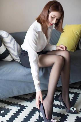 办公室激情！少妇的隐秘渴望？高清完整版在线观看？